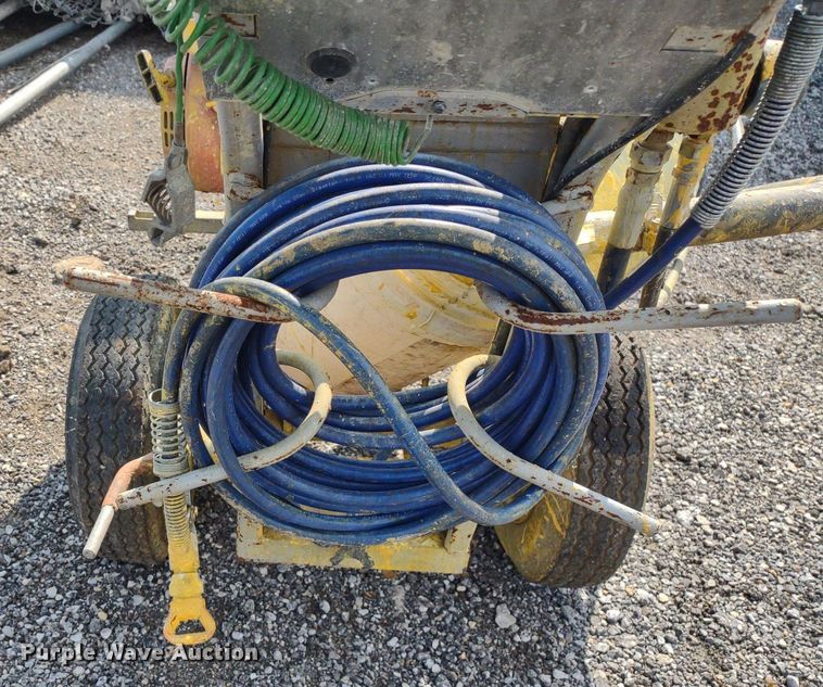 image for item DS6437 Graco 5900  paint striper