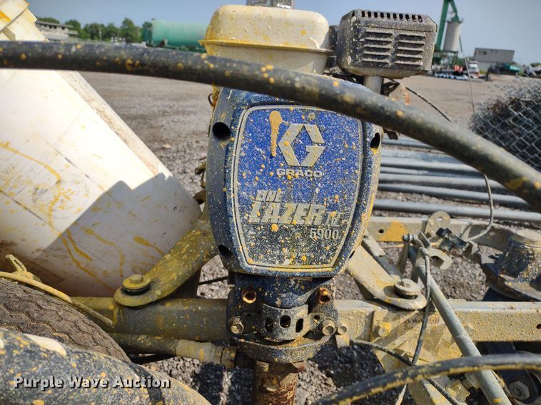 image for item DS6437 Graco 5900  paint striper