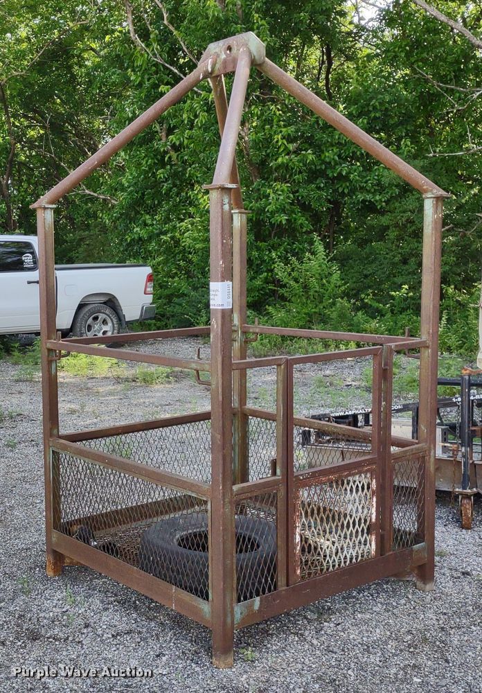 image for item DS6441 Man lift basket