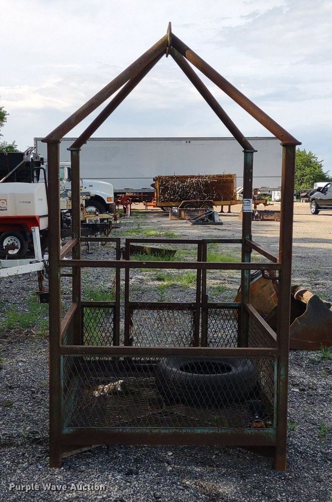 image for item DS6441 Man lift basket