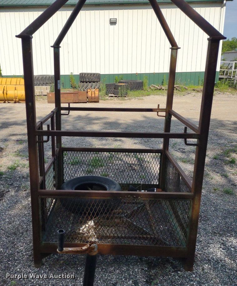 image for item DS6441 Man lift basket