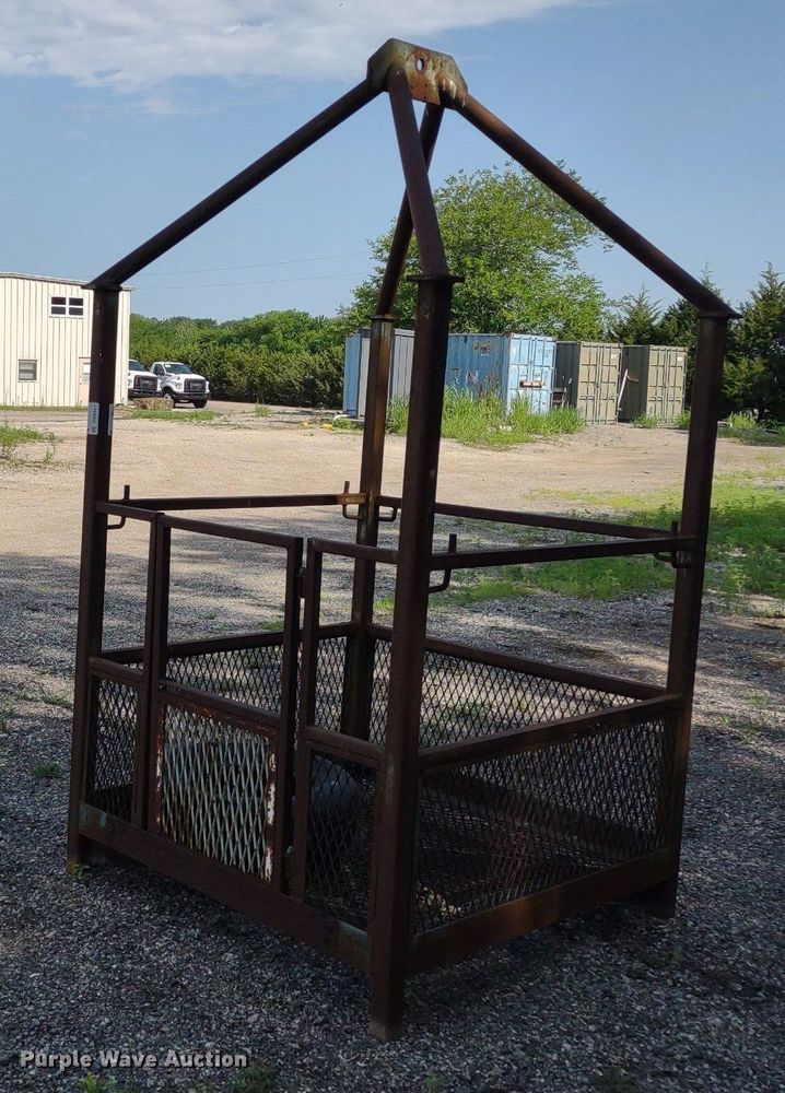 image for item DS6441 Man lift basket