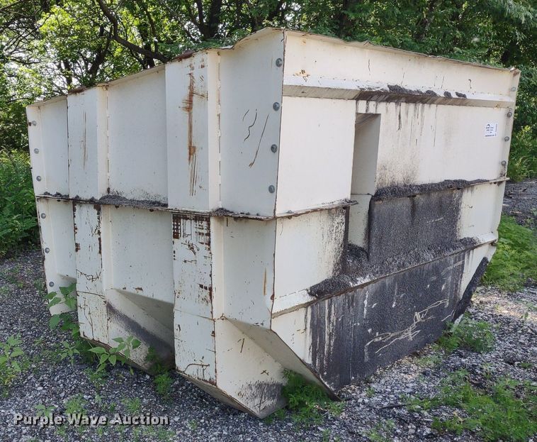 image for item DS6442 Terex  air charge hopper