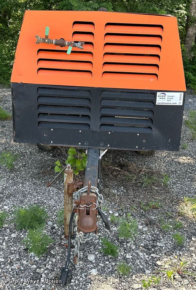 image for item DS6444 Sullivan D210Q11JDB  air compressor