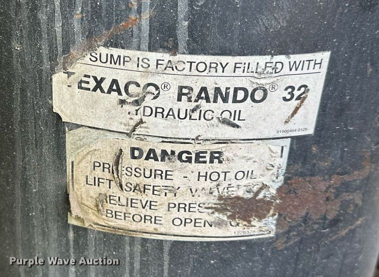 image for item DS6444 Sullivan D210Q11JDB  air compressor