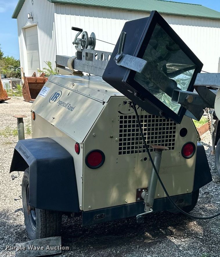 image for item DS6446 2010 Ingersoll Rand  light plant