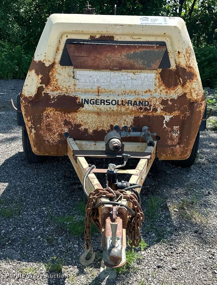 image for item DS6447 Ingersoll Rand  air compressor
