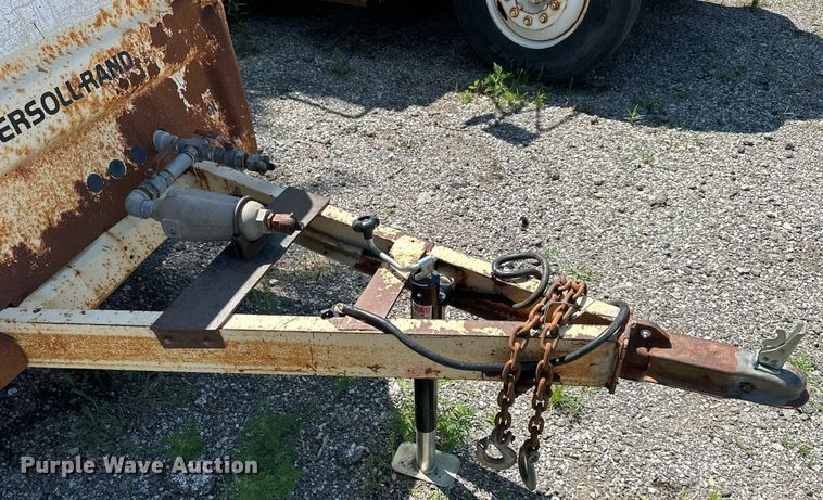 image for item DS6447 Ingersoll Rand  air compressor