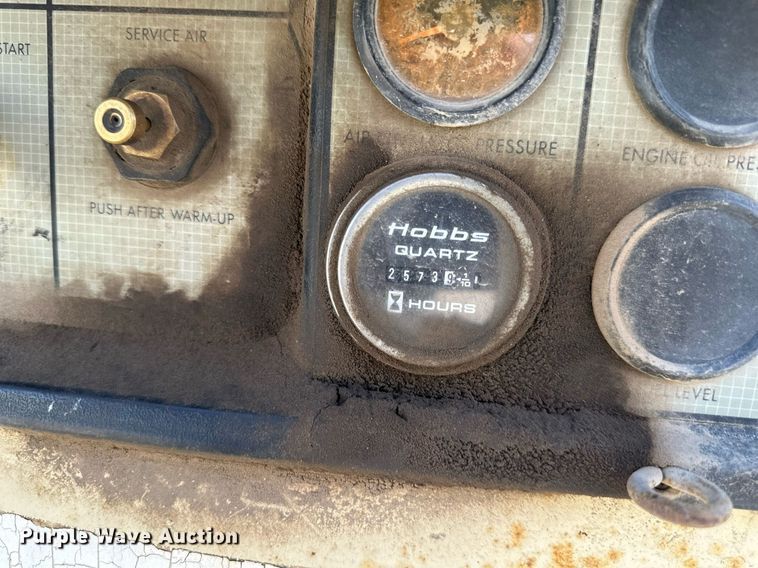 image for item DS6447 Ingersoll Rand  air compressor