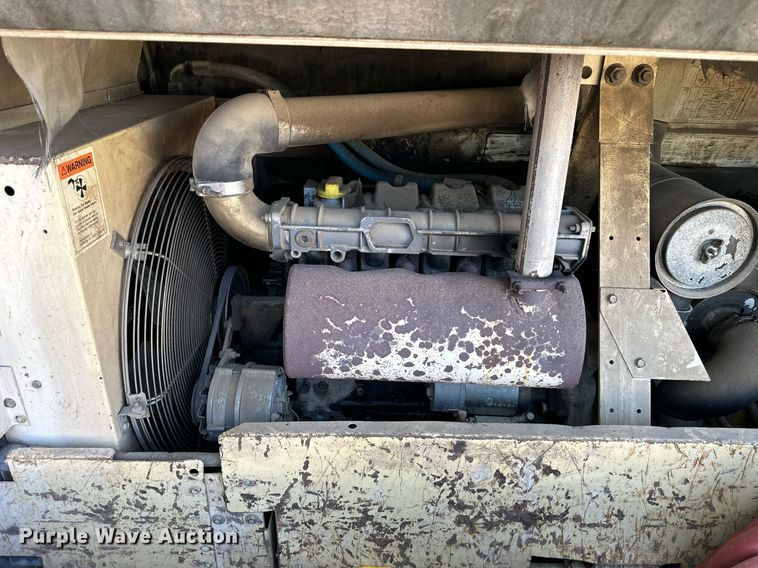 image for item DS6447 Ingersoll Rand  air compressor