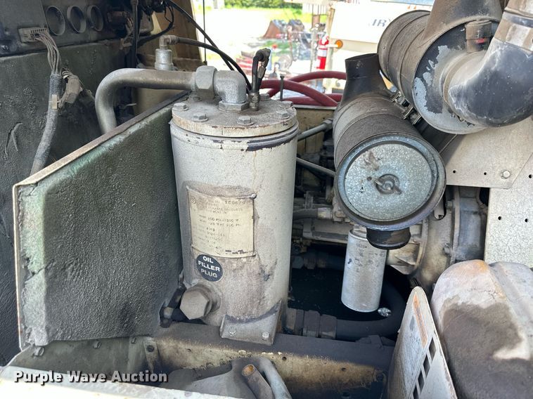 image for item DS6447 Ingersoll Rand  air compressor