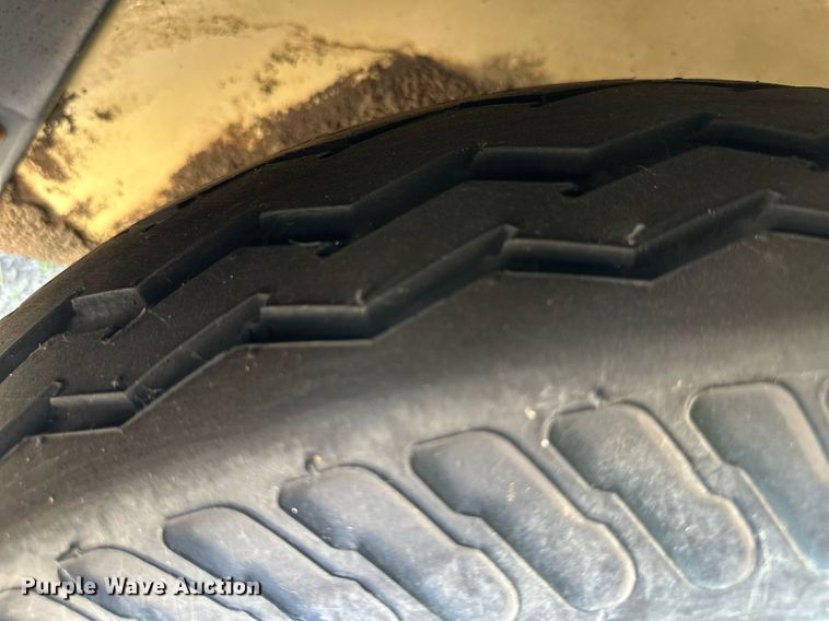 image for item DS6447 Ingersoll Rand  air compressor