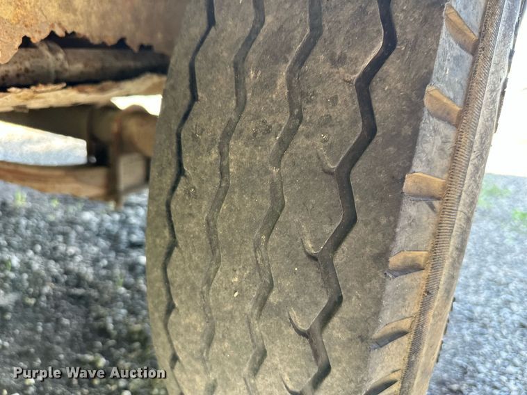 image for item DS6447 Ingersoll Rand  air compressor