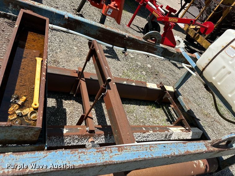 image for item DS6449 Compton  screed