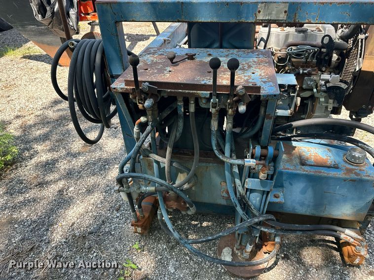 image for item DS6449 Compton  screed