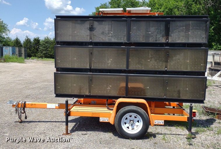 image for item DS6451 2012 Addco  message board trailer