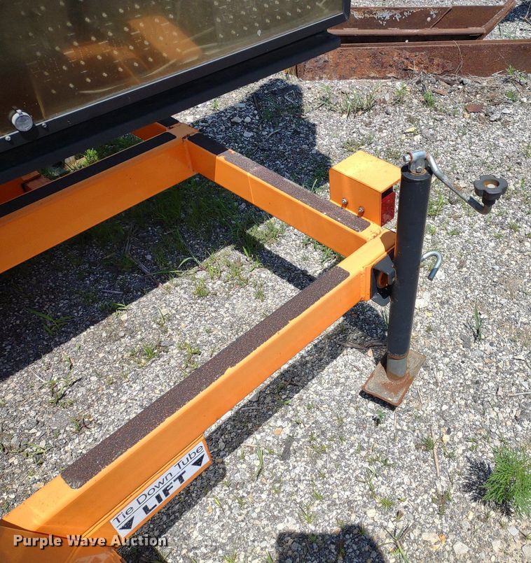 image for item DS6451 2012 Addco  message board trailer