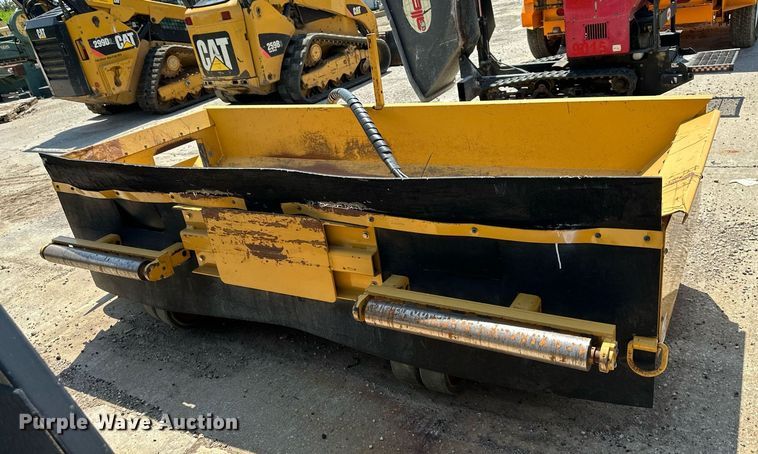 image for item DS6456 The Road Widener FH-R  skid steer road widener