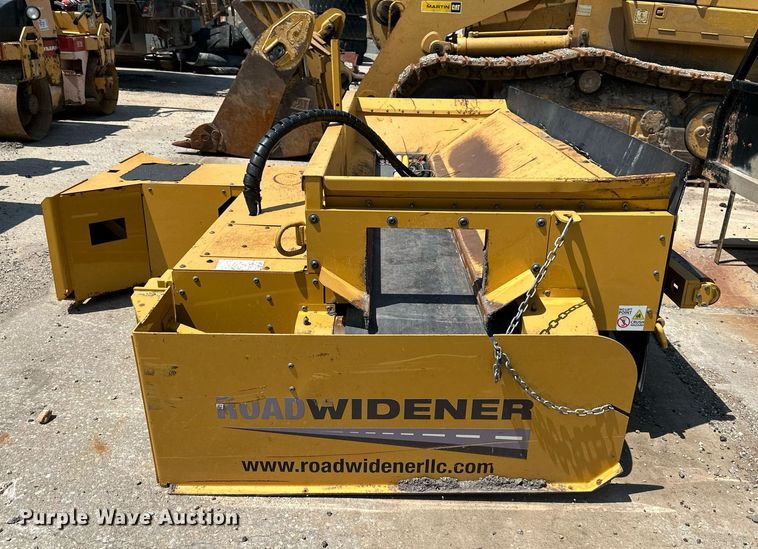 image for item DS6456 The Road Widener FH-R  skid steer road widener