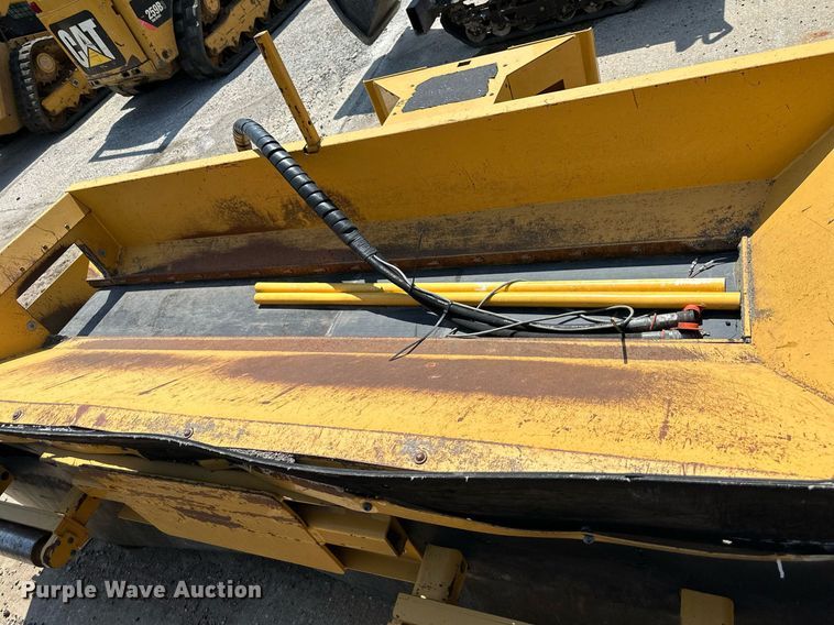 image for item DS6456 The Road Widener FH-R  skid steer road widener