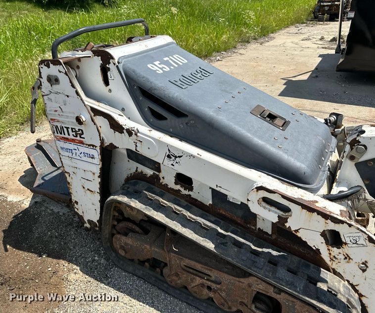 image for item DS6458 2005 Bobcat MT52  compact utility loader