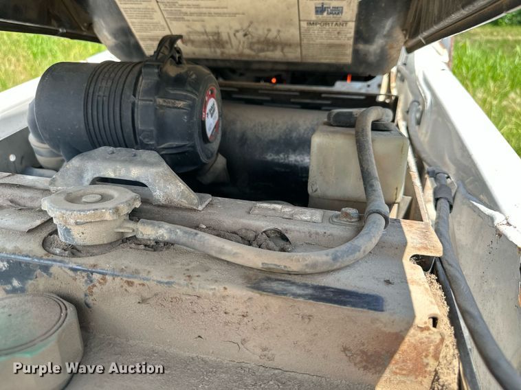 image for item DS6458 2005 Bobcat MT52  compact utility loader