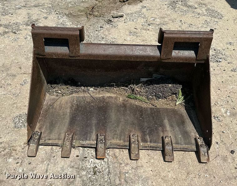 image for item DS6458 2005 Bobcat MT52  compact utility loader