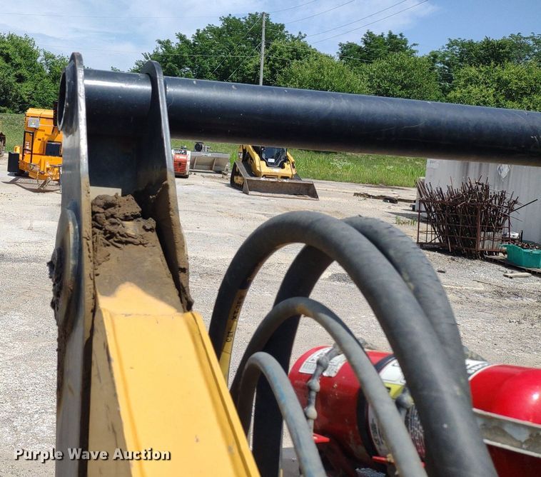 image for item DS6462 2011 Caterpillar 259B3  tracked skid steer loader