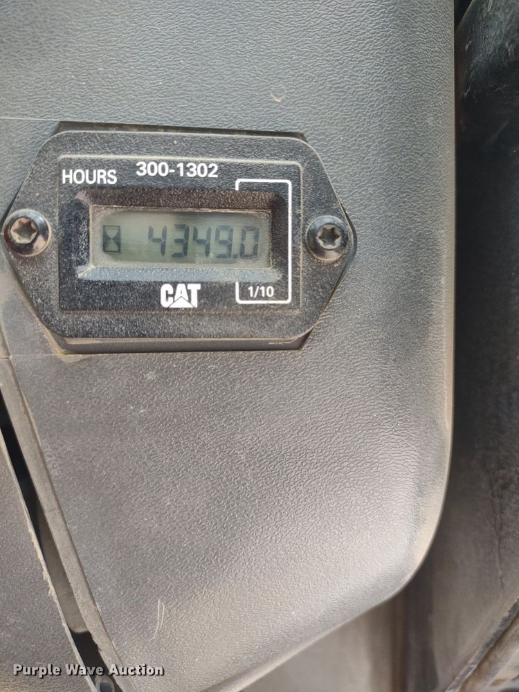 image for item DS6462 2011 Caterpillar 259B3  tracked skid steer loader