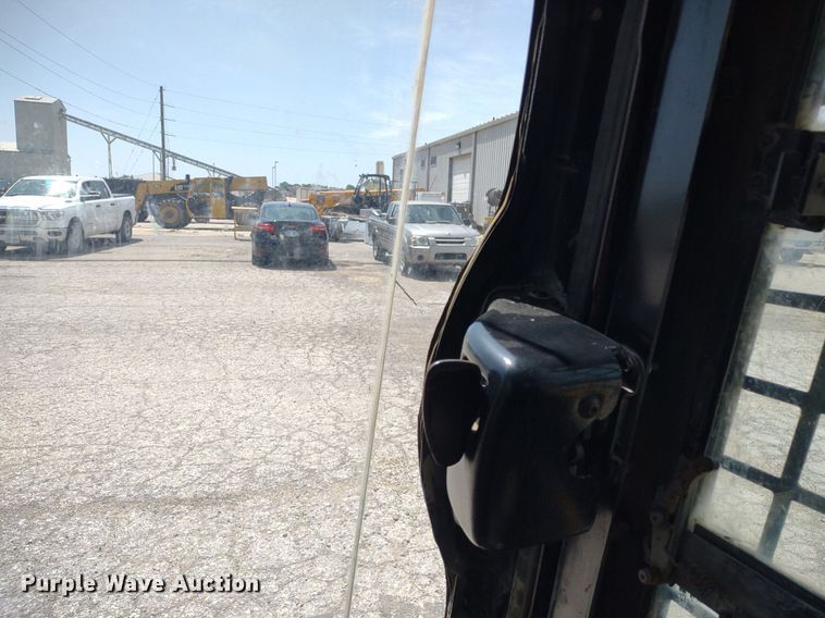 image for item DS6462 2011 Caterpillar 259B3  tracked skid steer loader