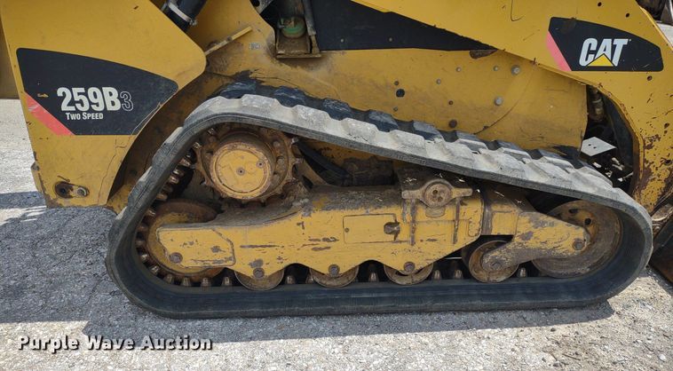 image for item DS6462 2011 Caterpillar 259B3  tracked skid steer loader
