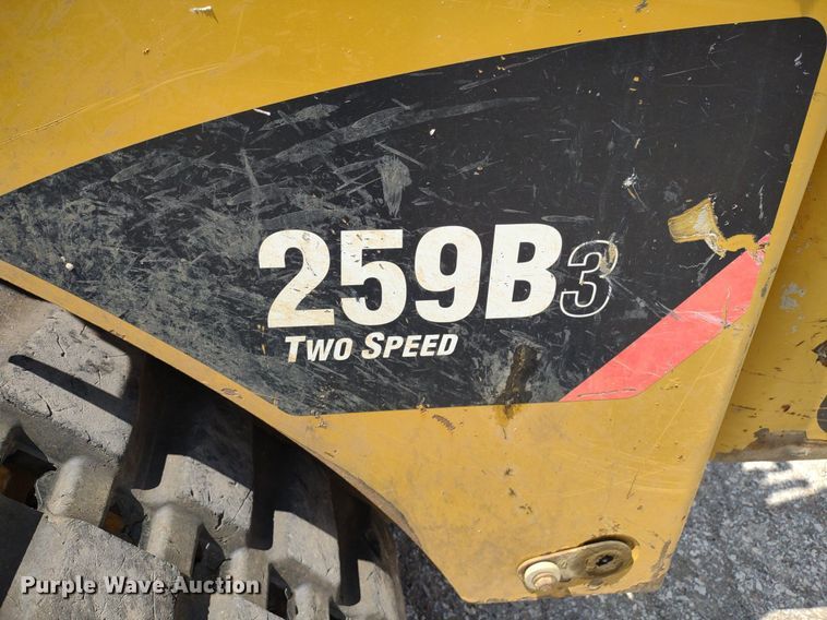image for item DS6462 2011 Caterpillar 259B3  tracked skid steer loader