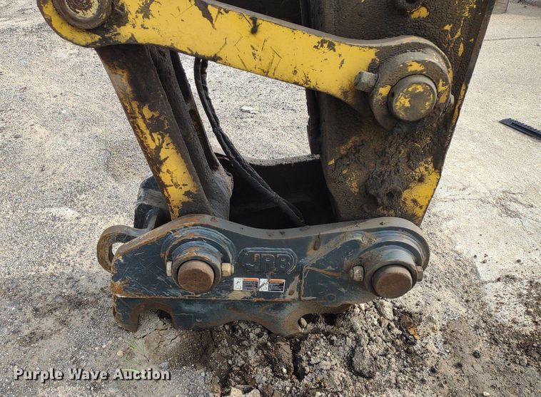 image for item DS6464 2011 Komatsu PC450LC-8  excavator