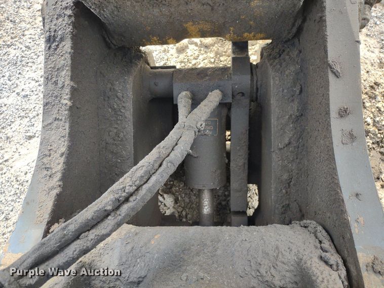 image for item DS6464 2011 Komatsu PC450LC-8  excavator