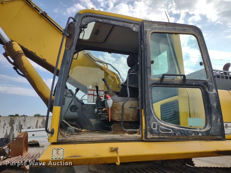 image for item DS6464 2011 Komatsu PC450LC-8  excavator