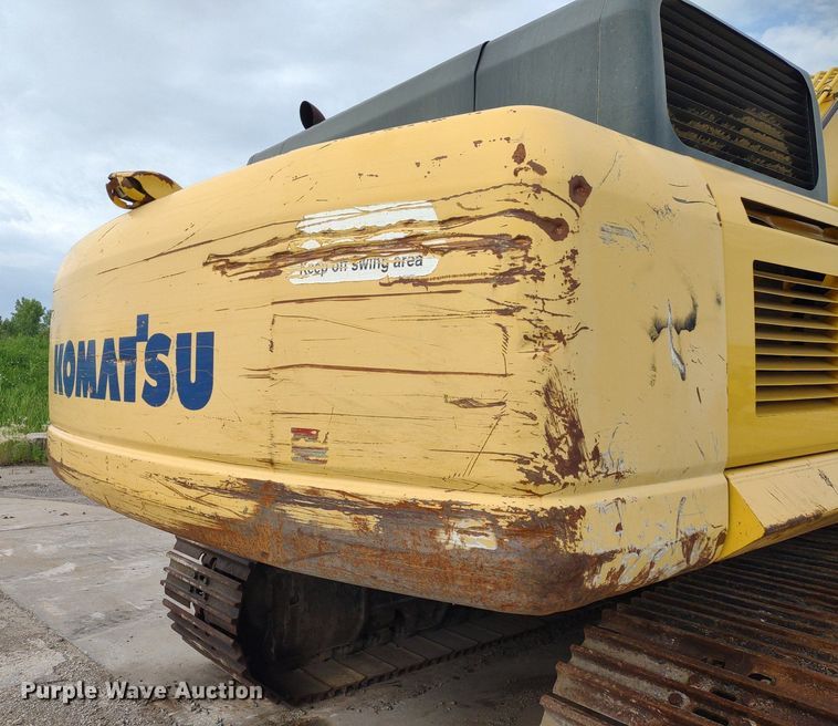 image for item DS6464 2011 Komatsu PC450LC-8  excavator