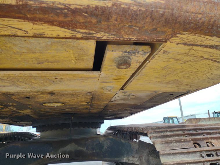 image for item DS6464 2011 Komatsu PC450LC-8  excavator