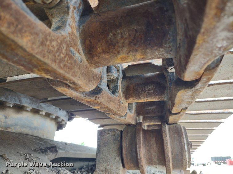 image for item DS6464 2011 Komatsu PC450LC-8  excavator