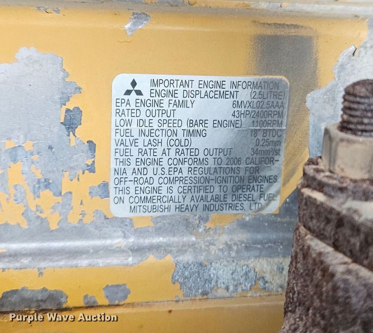 image for item DS6470 2006 Caterpillar 304CCR  mini excavator