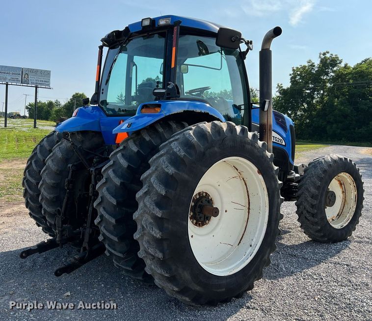 image for item II9073 2003 New Holland TG210  MFWD tractor