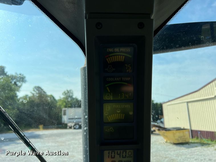 image for item II9073 2003 New Holland TG210  MFWD tractor