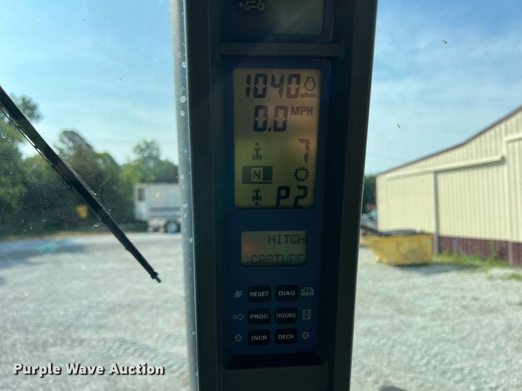 image for item II9073 2003 New Holland TG210  MFWD tractor