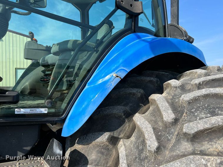 image for item II9073 2003 New Holland TG210  MFWD tractor