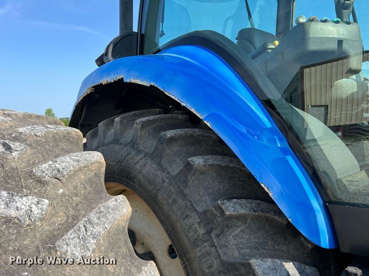 image for item II9073 2003 New Holland TG210  MFWD tractor