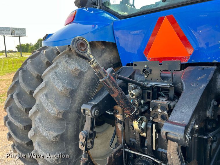image for item II9073 2003 New Holland TG210  MFWD tractor