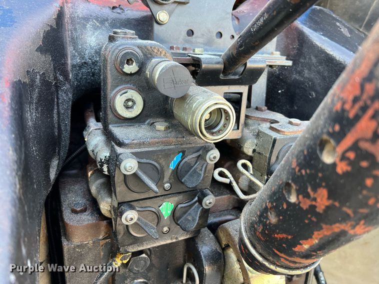 image for item II9073 2003 New Holland TG210  MFWD tractor