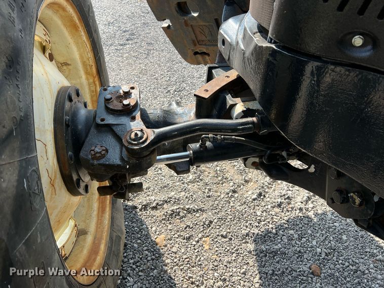 image for item II9073 2003 New Holland TG210  MFWD tractor