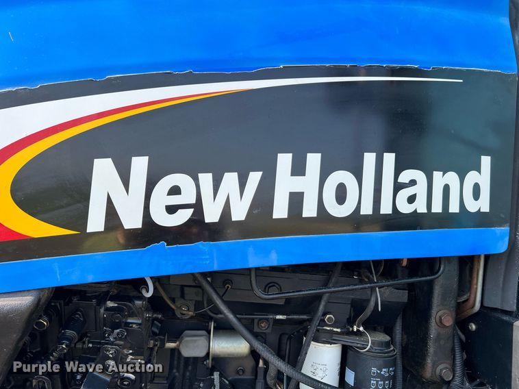 image for item II9073 2003 New Holland TG210  MFWD tractor