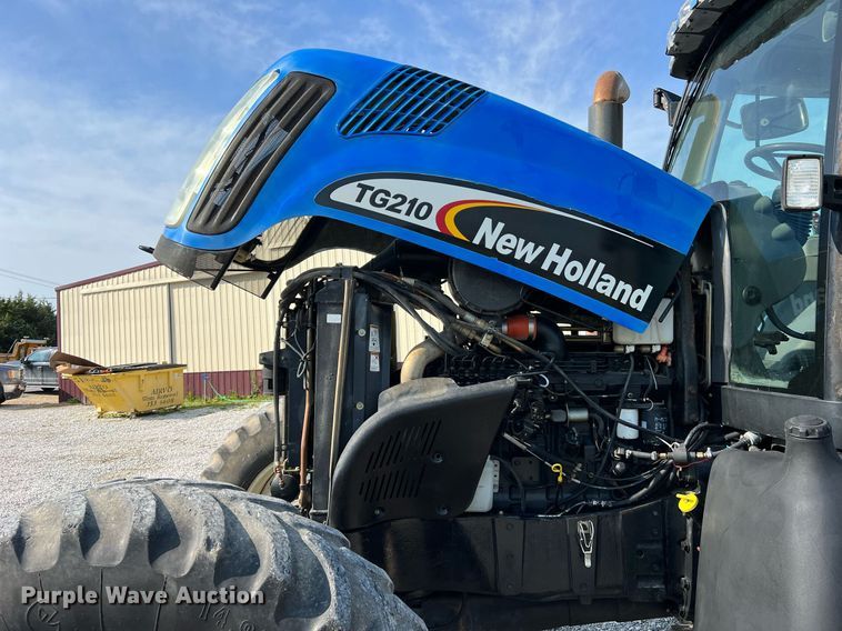 image for item II9073 2003 New Holland TG210  MFWD tractor