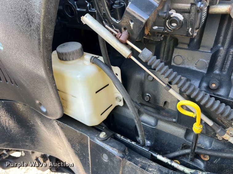 image for item II9073 2003 New Holland TG210  MFWD tractor